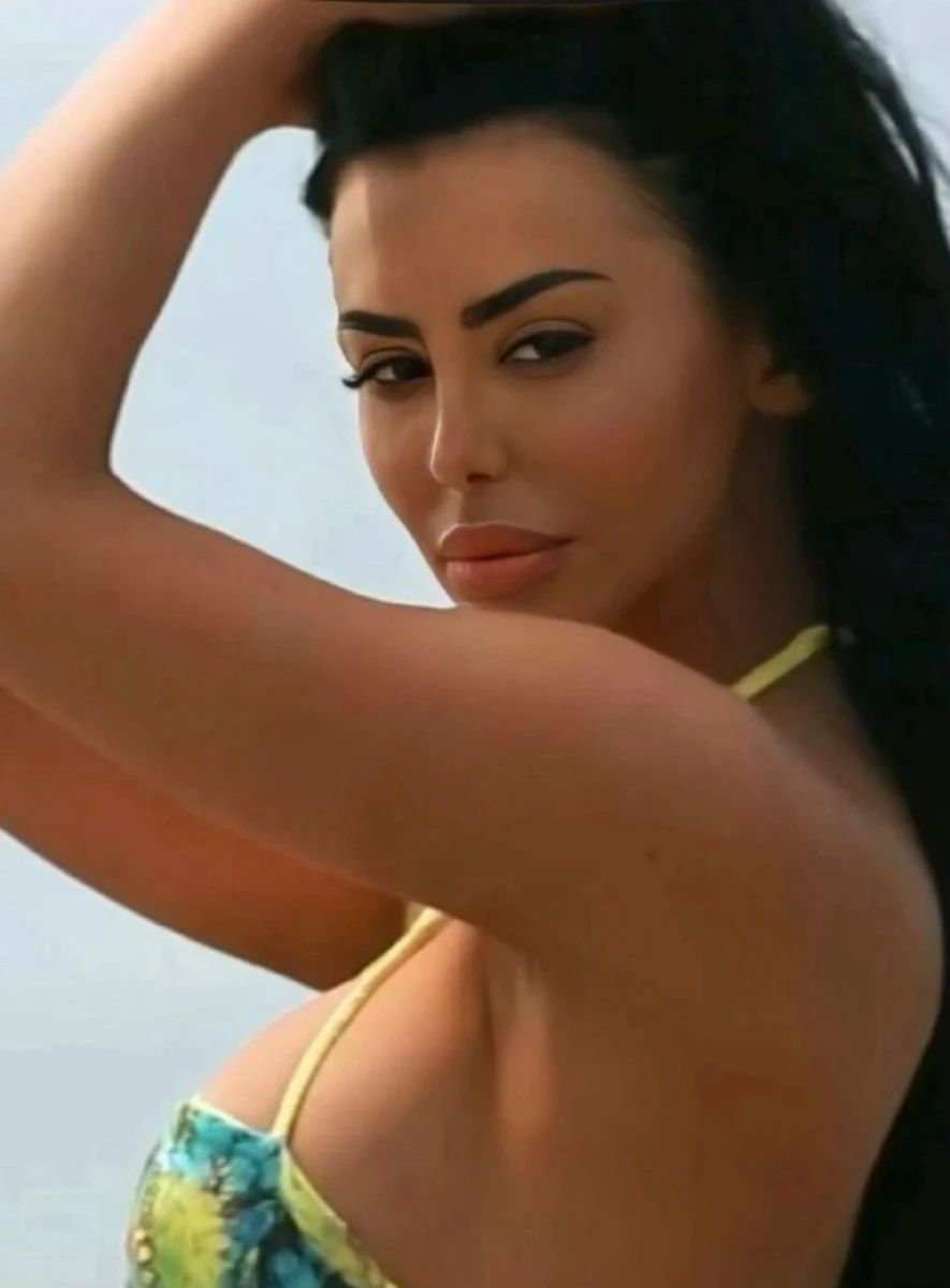 Asal escort in London