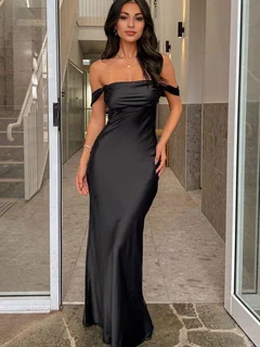 Dominica escort in London