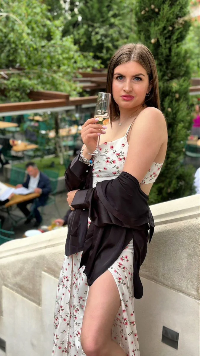Irina escort in London