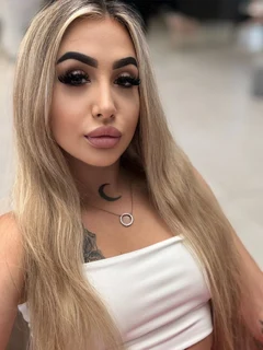 Kassandra escort in London