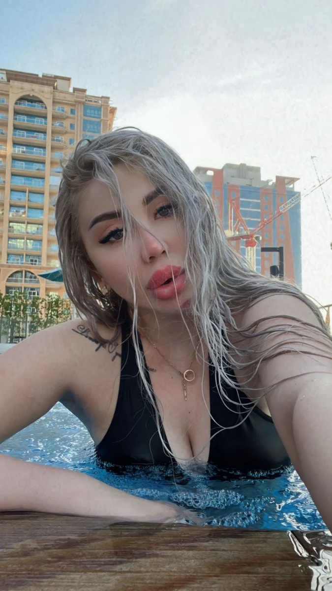 Melinda escort in London