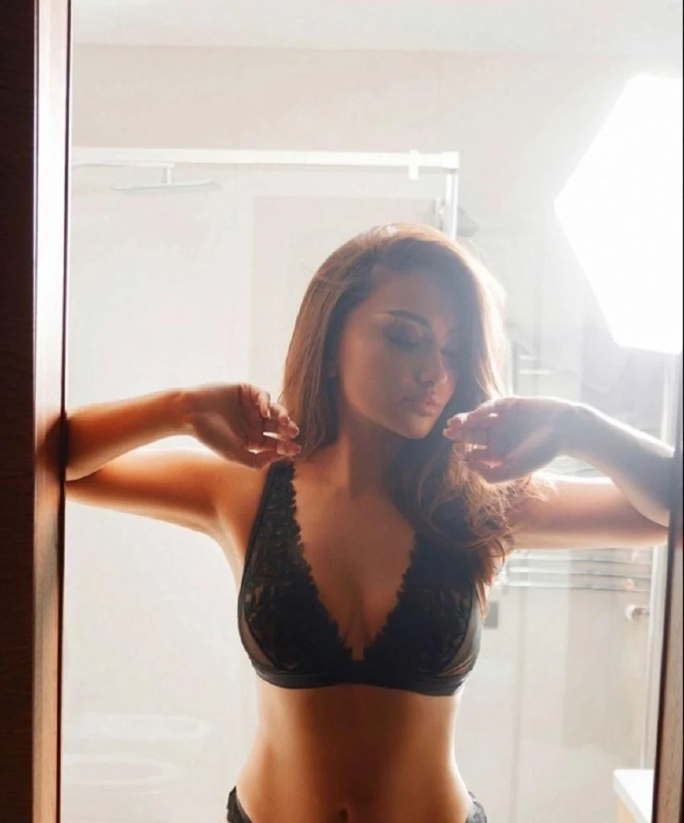 Rose escort in London